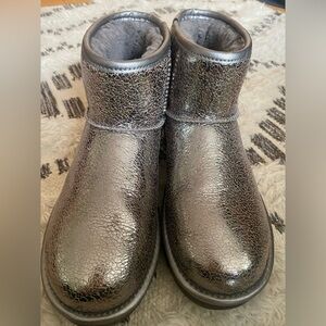 NWOT UGG Metallic Mini Boot